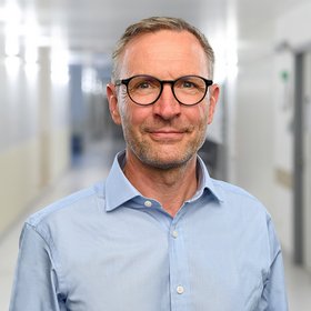 Dr. med. Hartmut Stocker