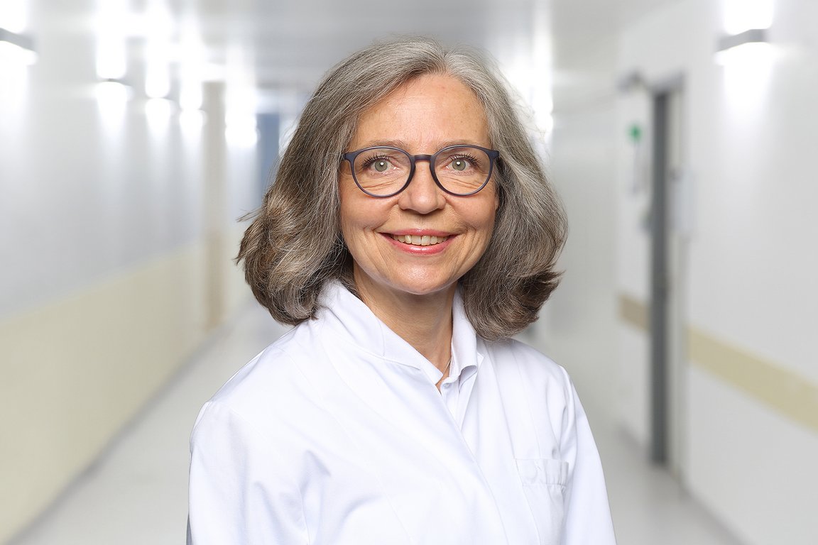 Dr. med. Elke Johnen