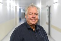 Dr. med. Michael Schenk